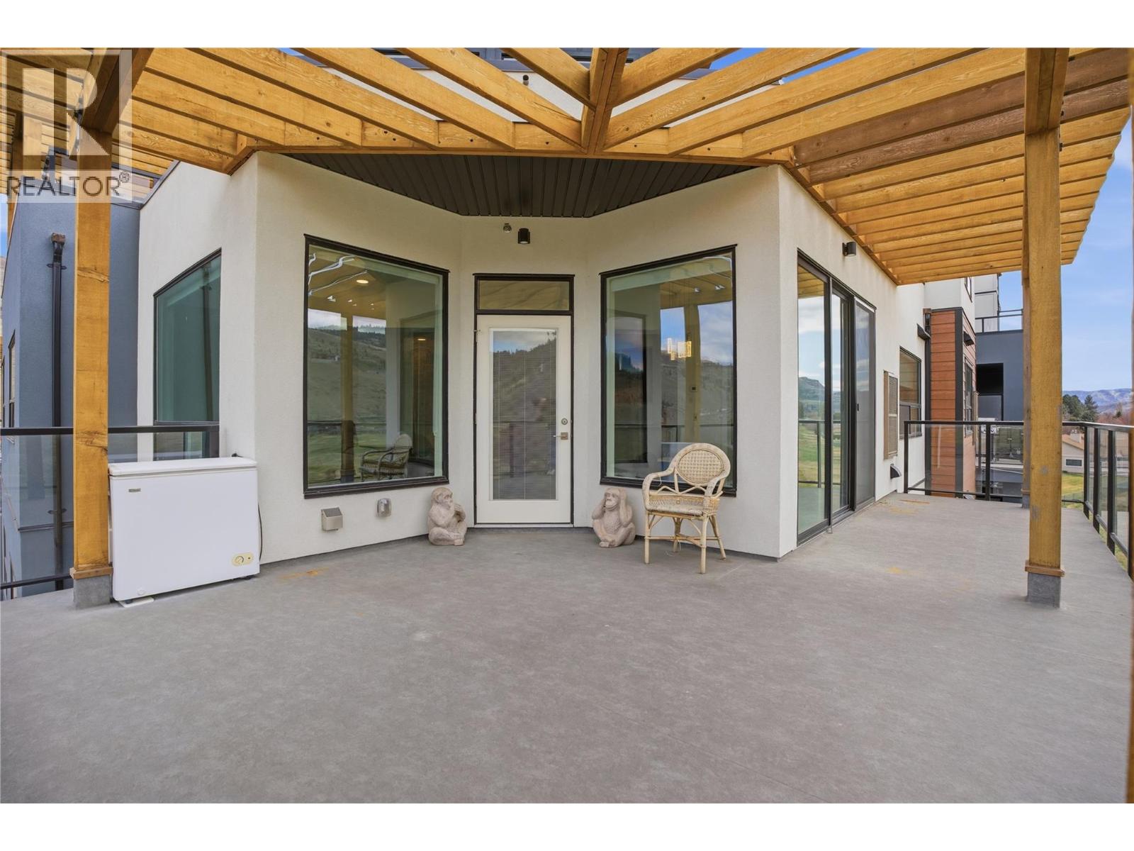 651 Dunes Drive Unit# 311, Kamloops