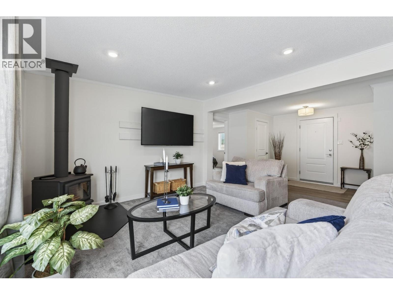 #121 5005 RIVER ROAD - 13