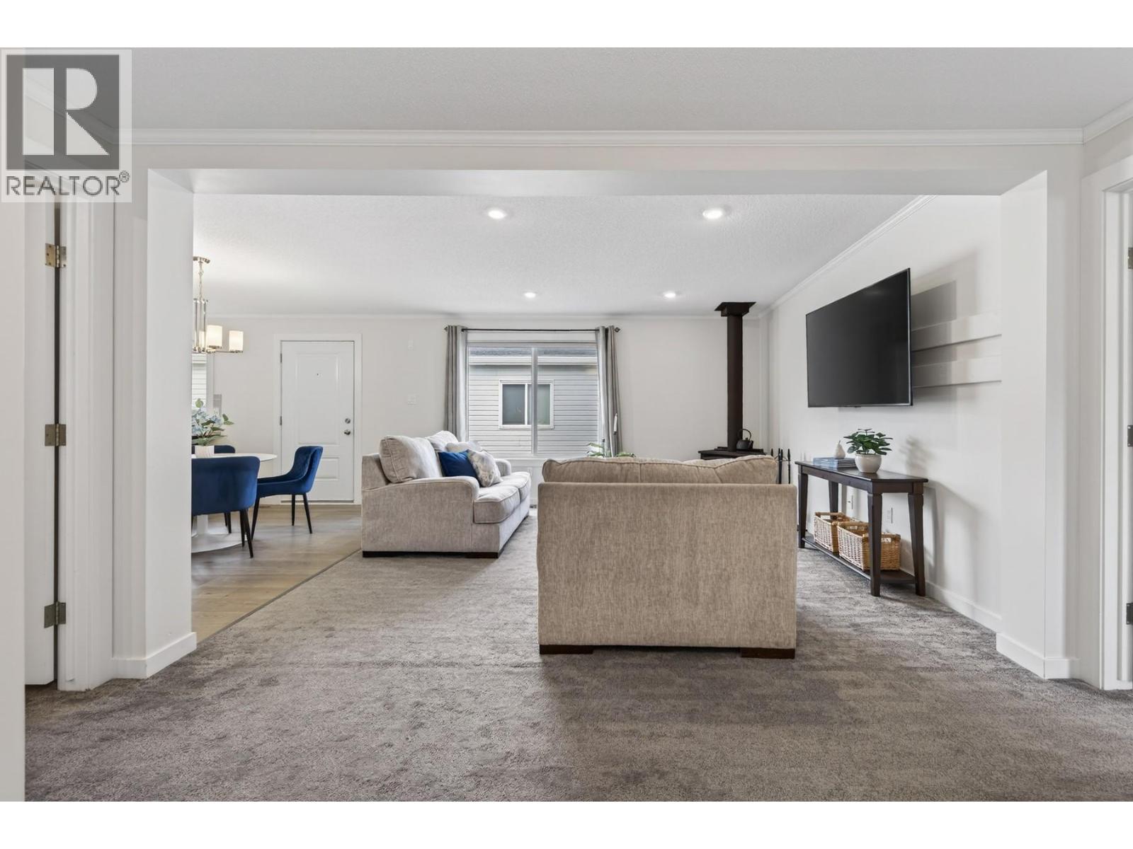 #121 5005 RIVER ROAD - 14