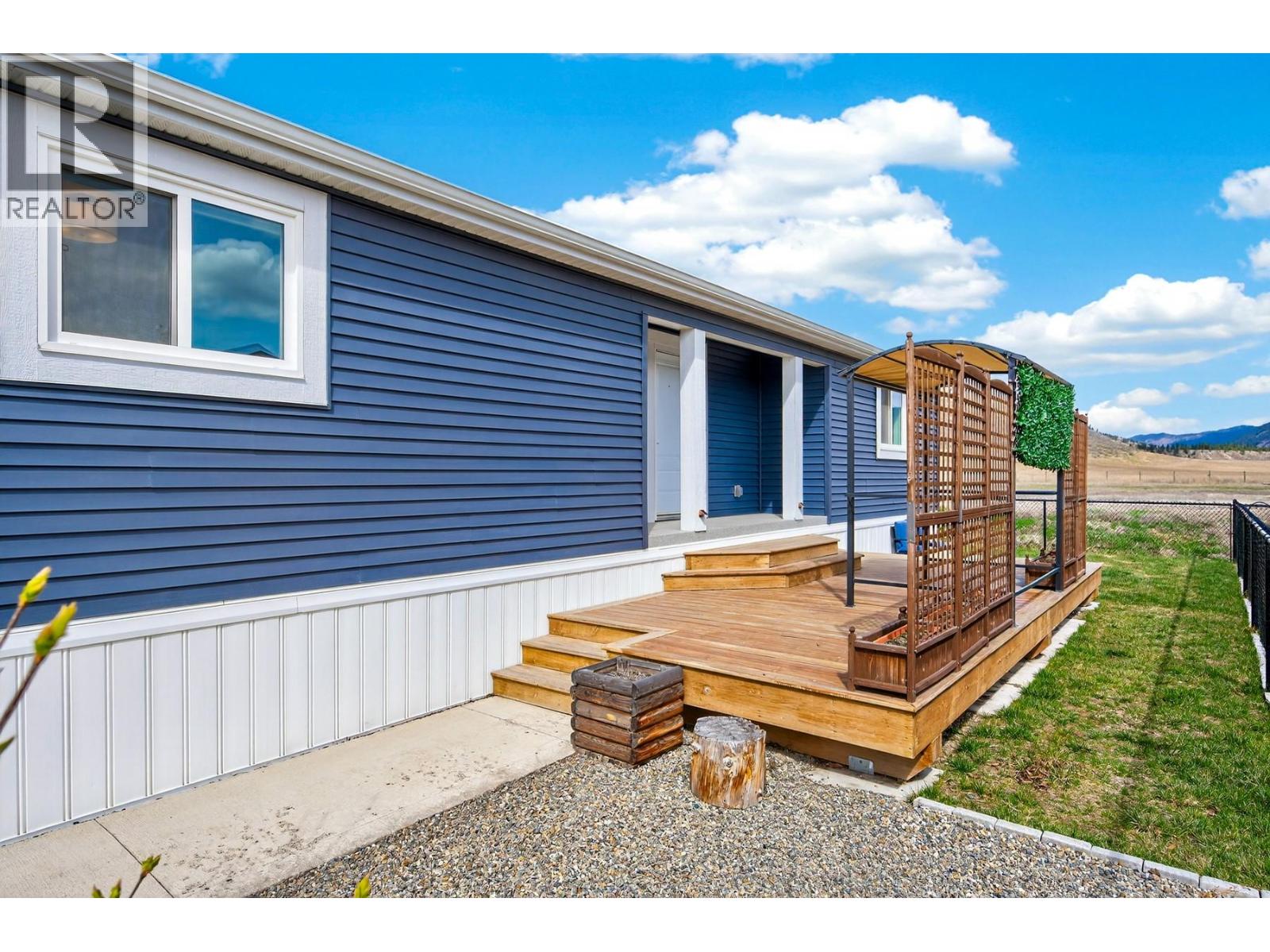 #121 5005 RIVER ROAD - Image 2