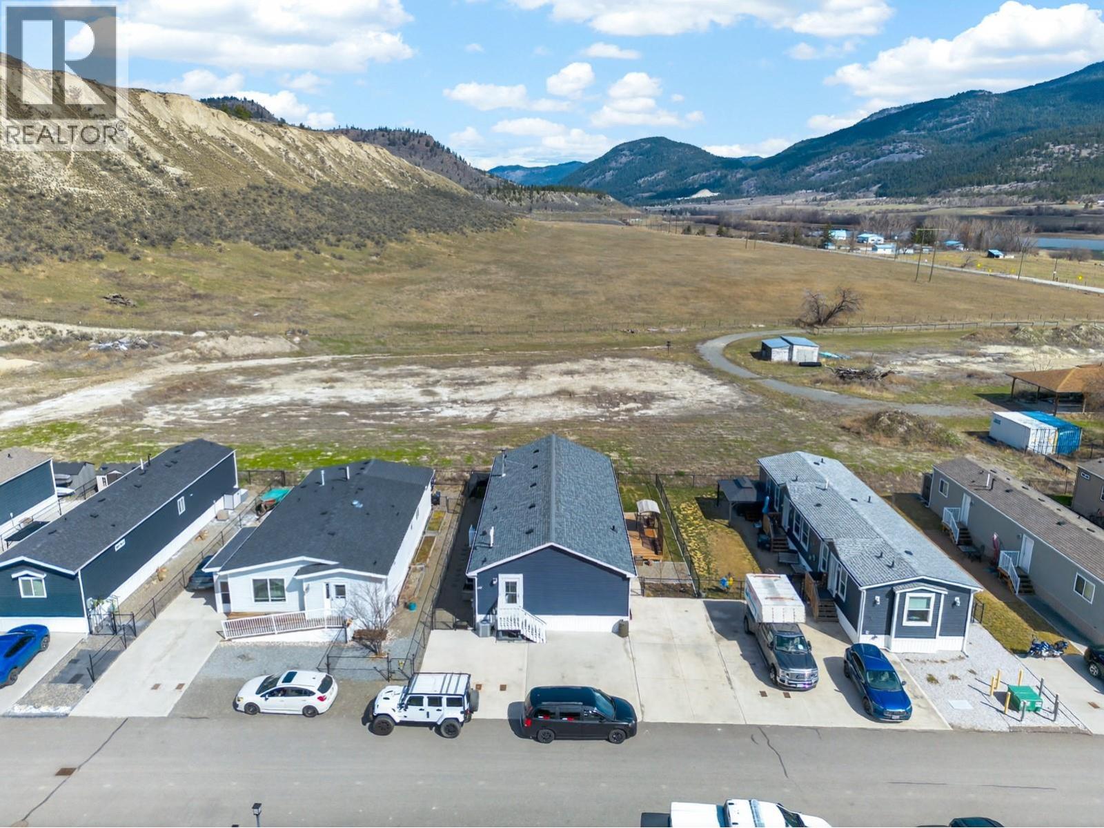 #121 5005 RIVER ROAD - 44