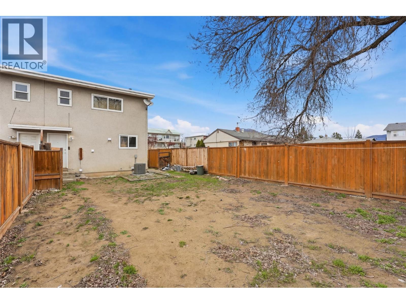 1331 Selkirk Avenue - 33