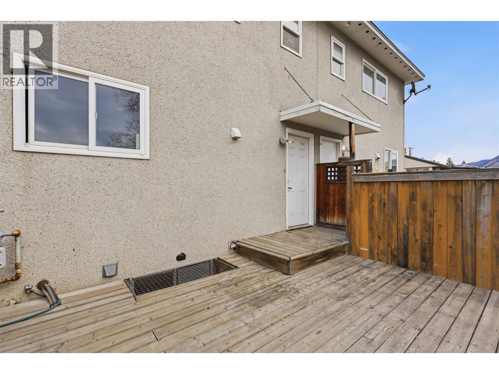 1331 SELKIRK AVENUE - 62