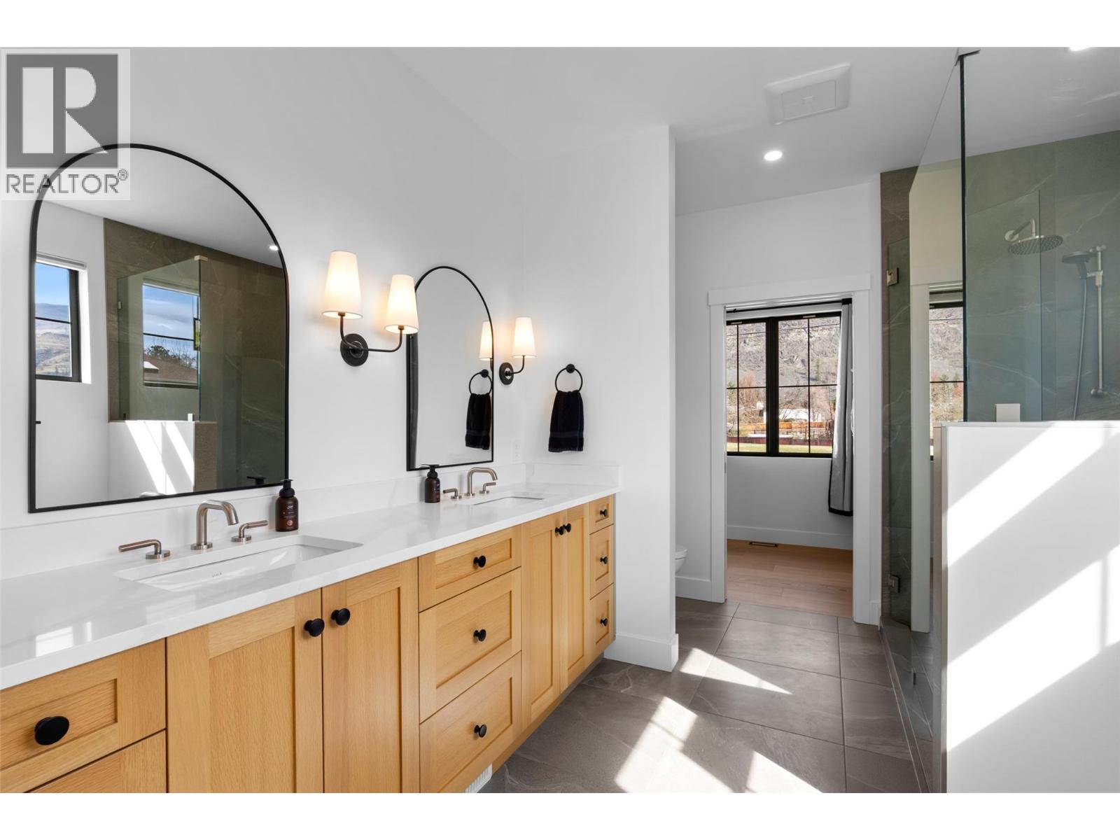 204 Chetwynd Drive, Kamloops