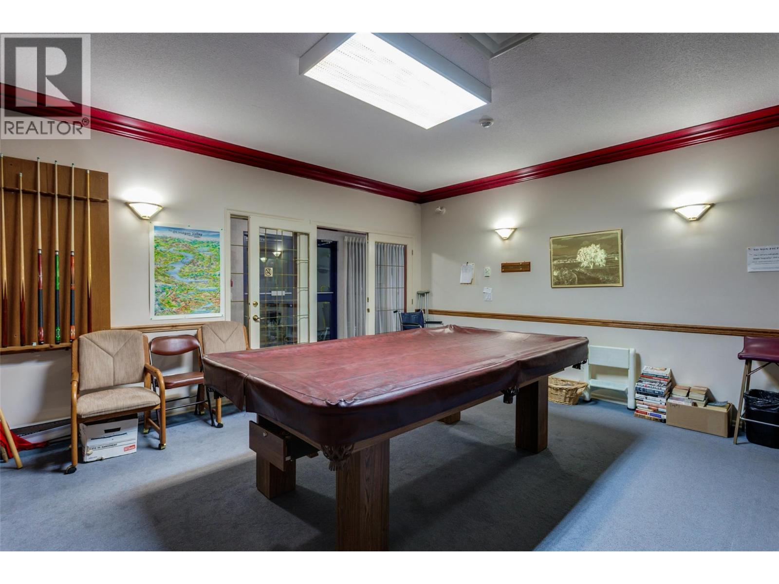 204 877 KLO Road, Kelowna