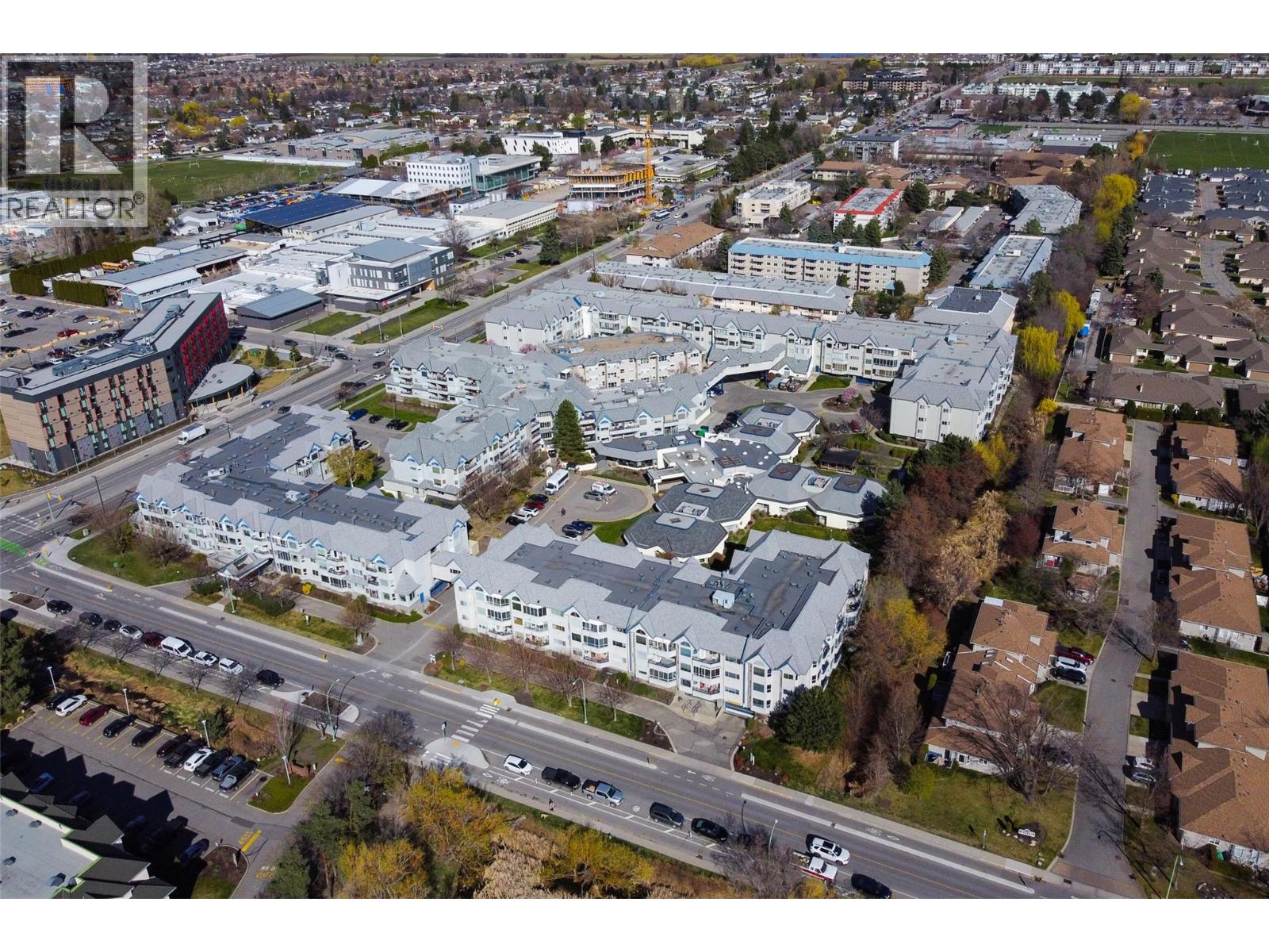 204 877 KLO Road, Kelowna