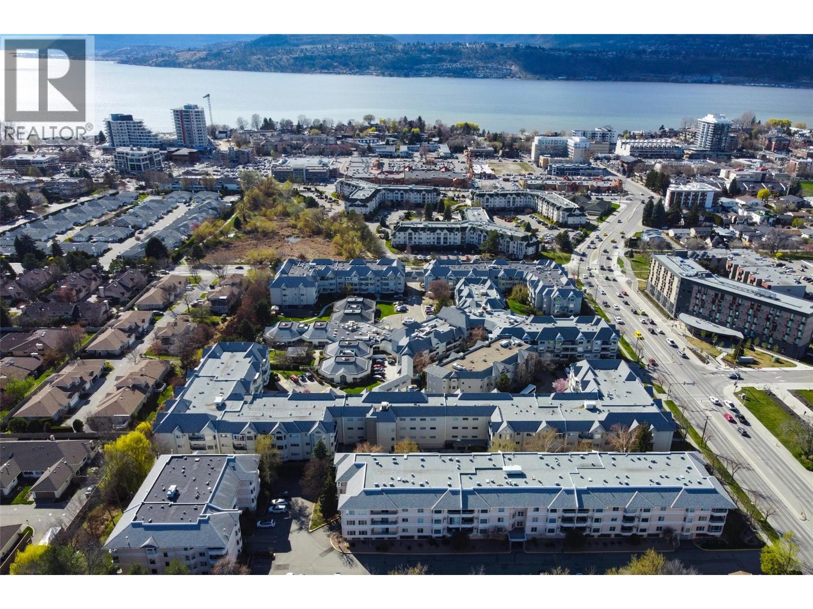 204 877 KLO Road, Kelowna