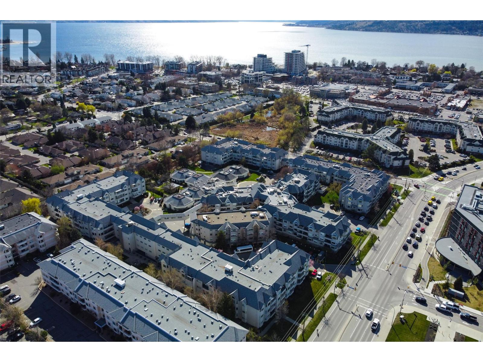 204 877 KLO Road, Kelowna