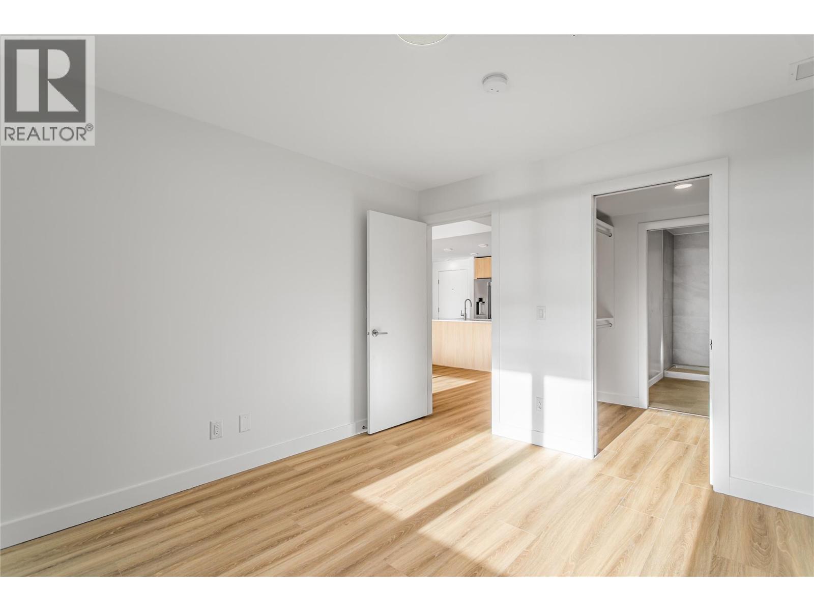 #206 2760 OLALLA ROAD - 18