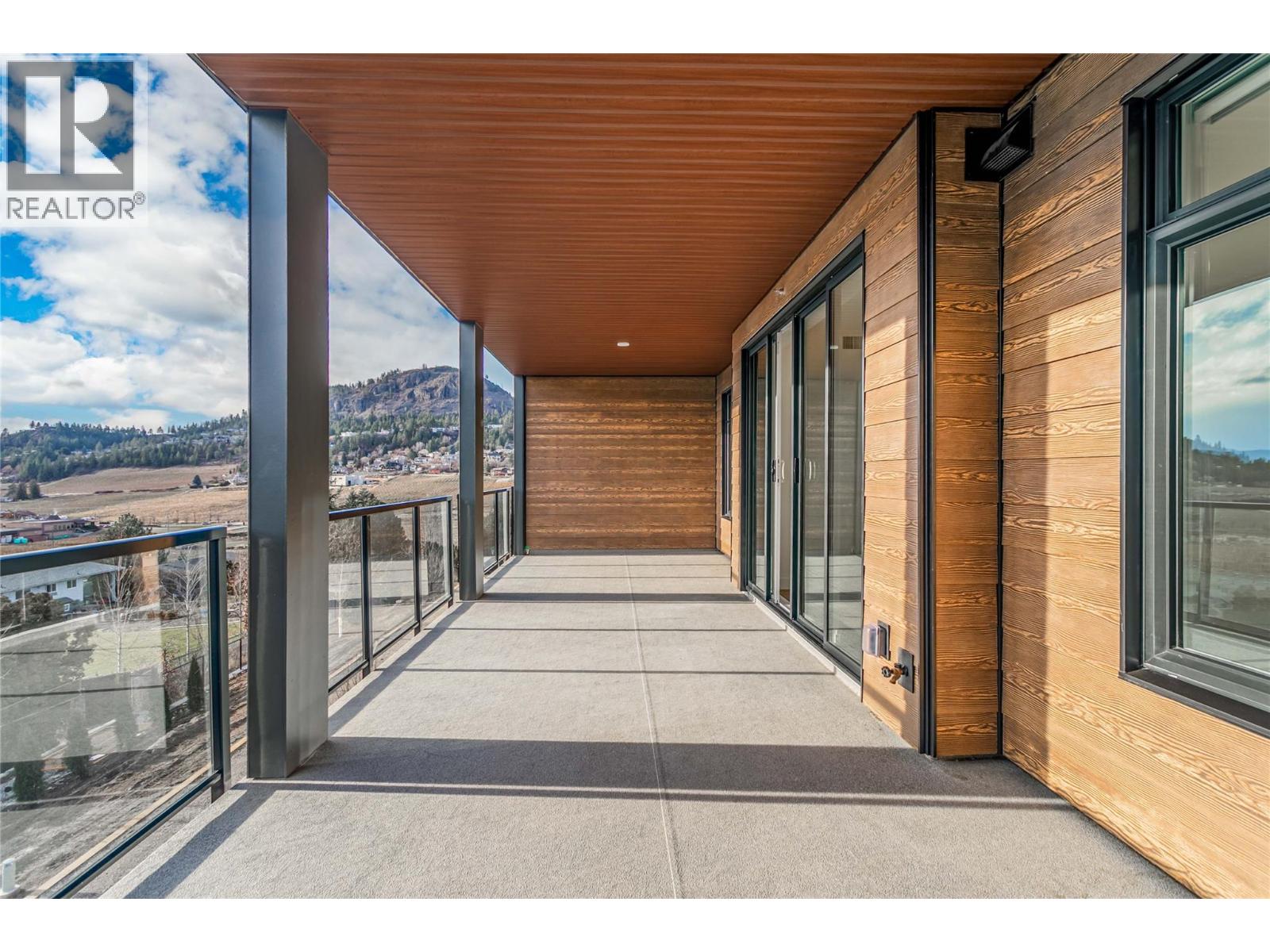 #206 2760 OLALLA ROAD - 14