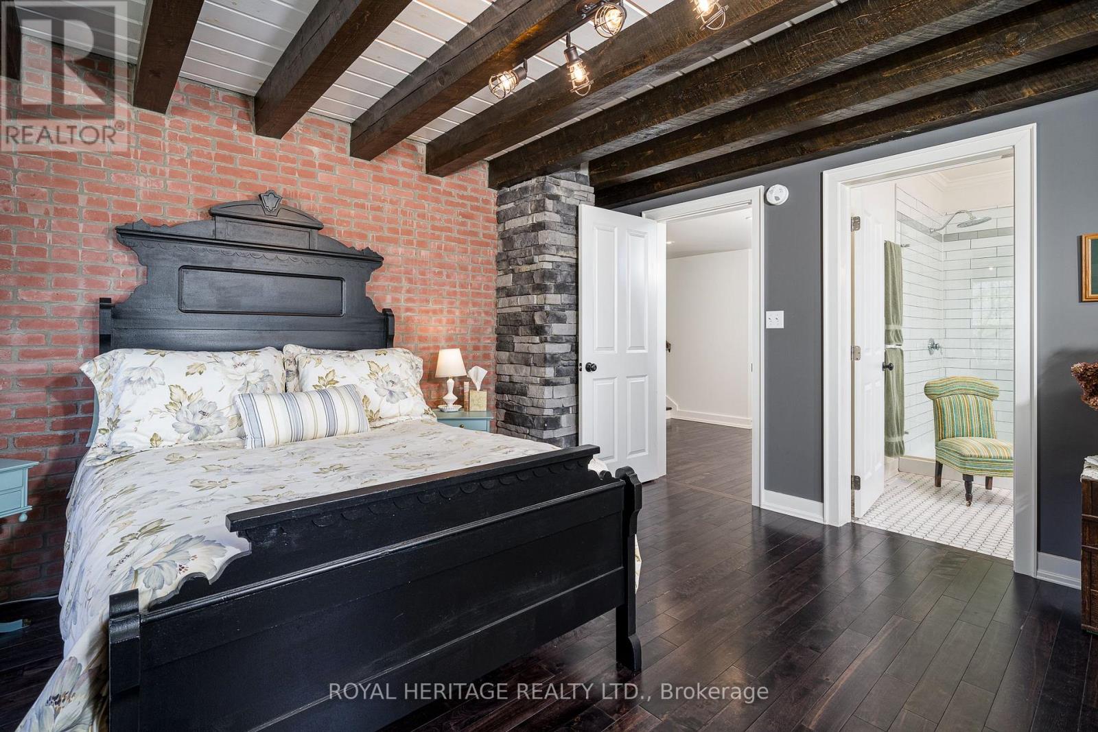 699 COOPER ROAD - 18