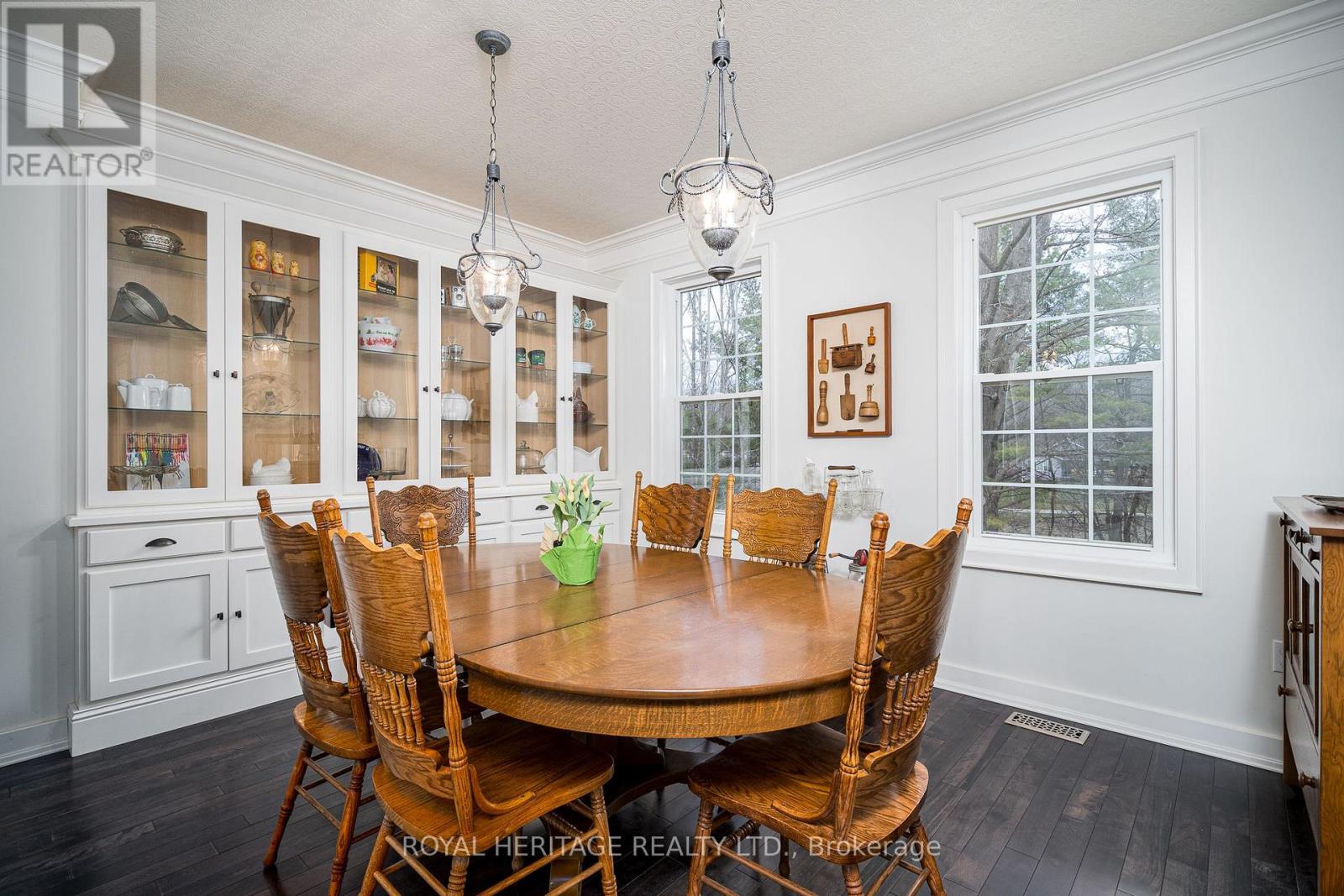 699 COOPER ROAD - 9