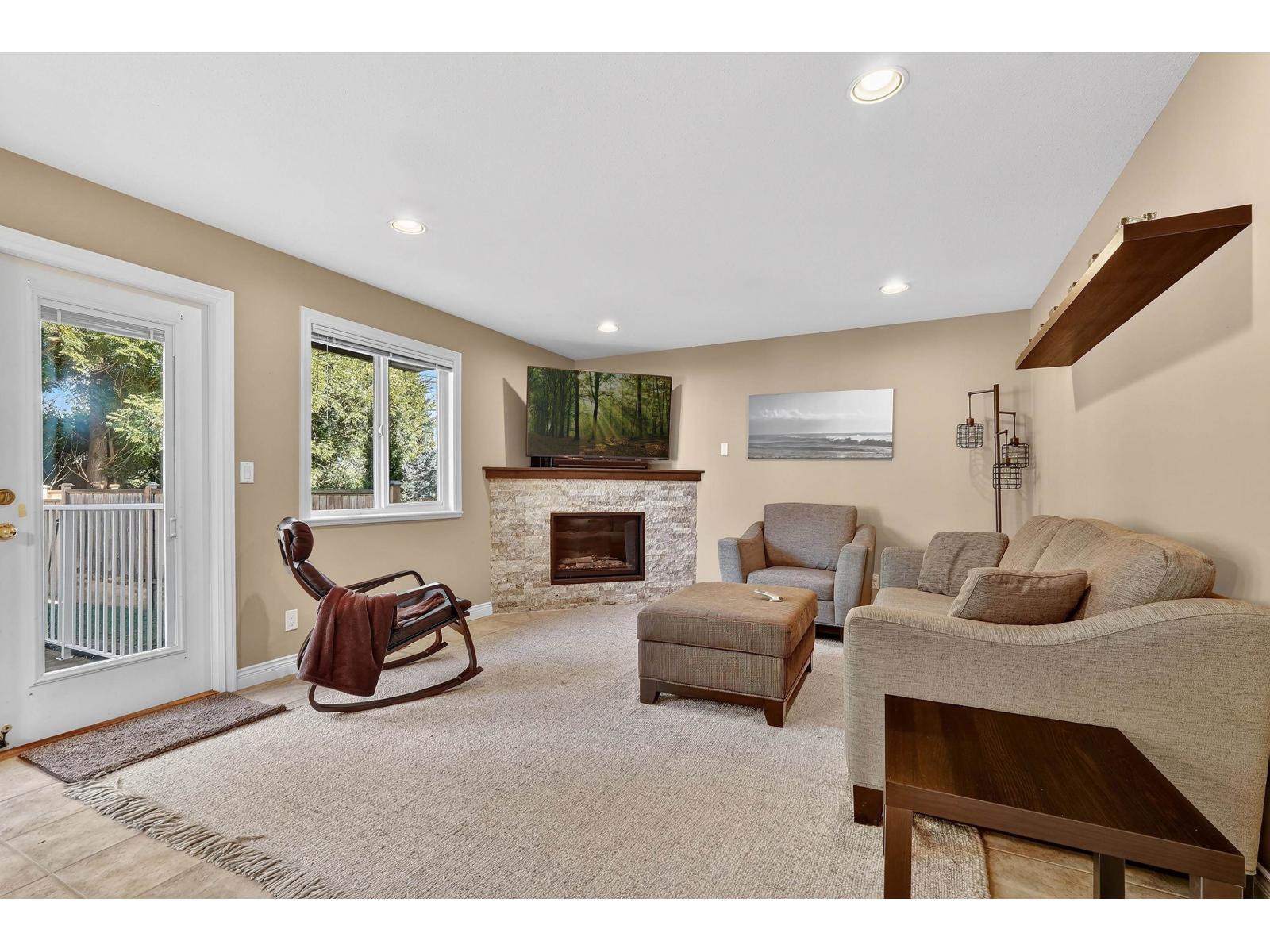 1551 161B STREET, Surrey