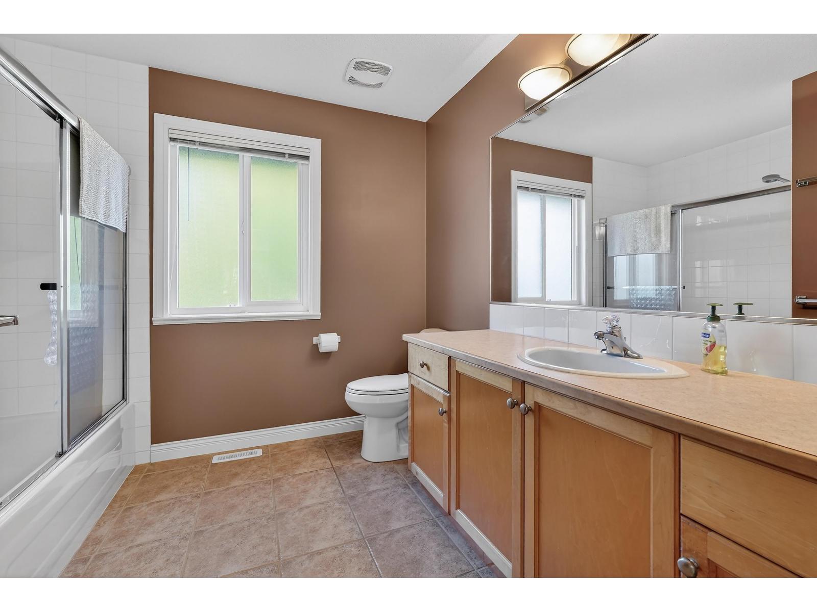 1551 161B STREET, Surrey