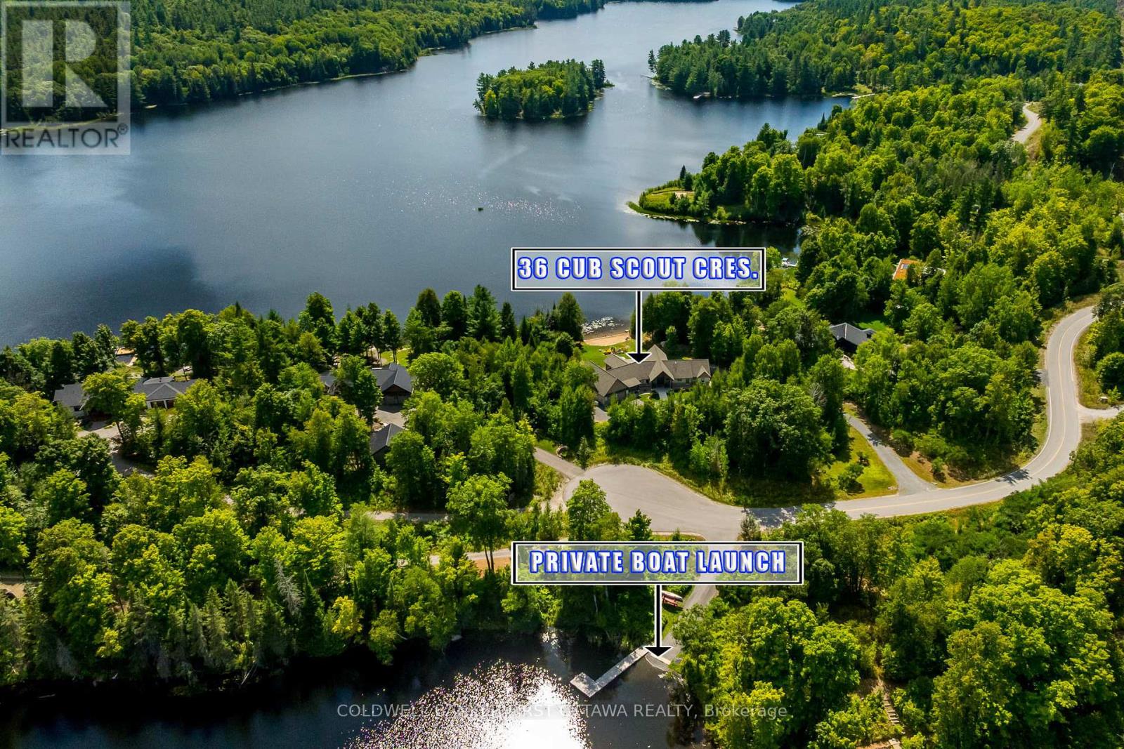 36 CUB SCOUT CRESCENT - 48