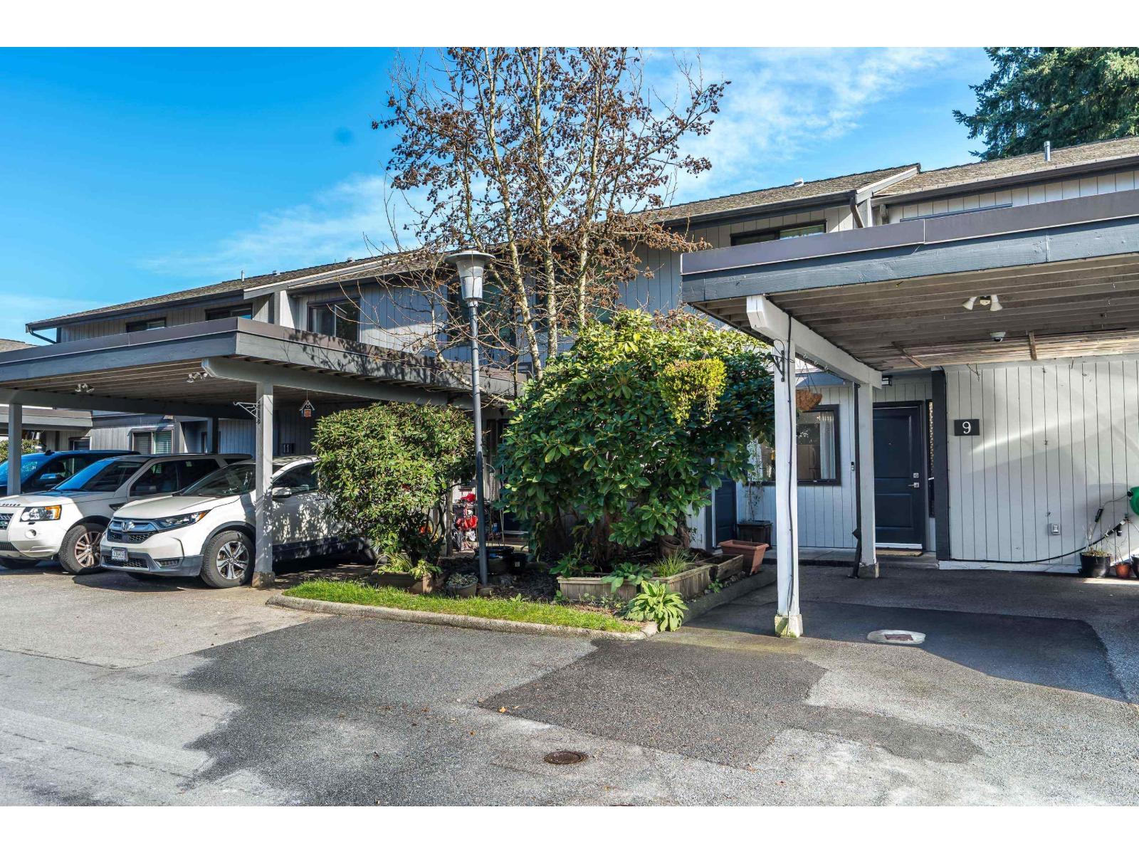 9 6712 BAKER ROAD, Delta
