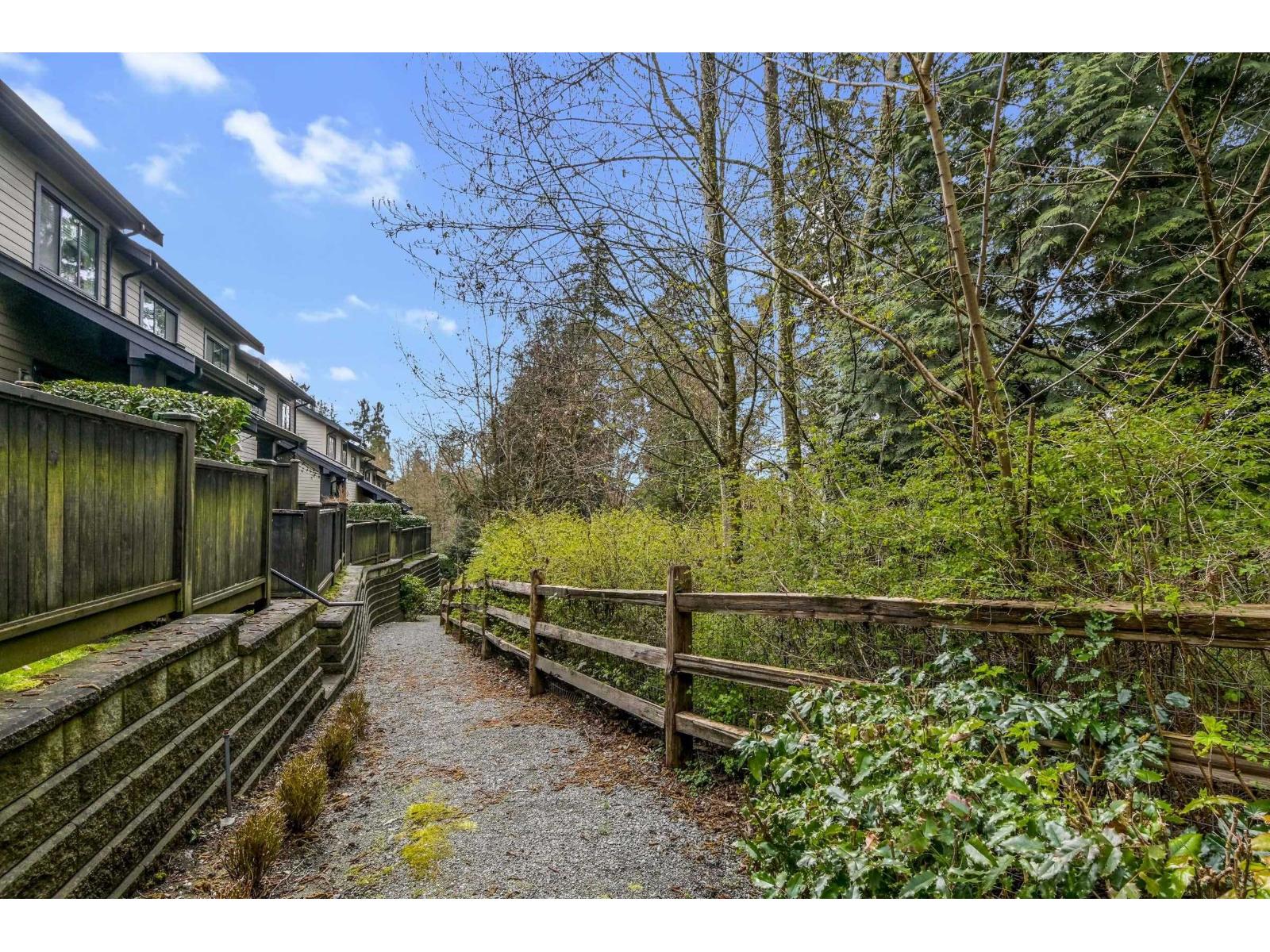 46 7979 152 STREET, Surrey