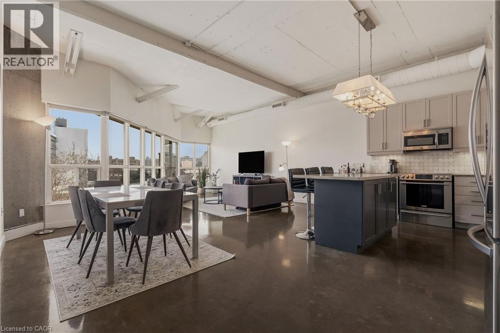 66 BAY Street S Unit# 504