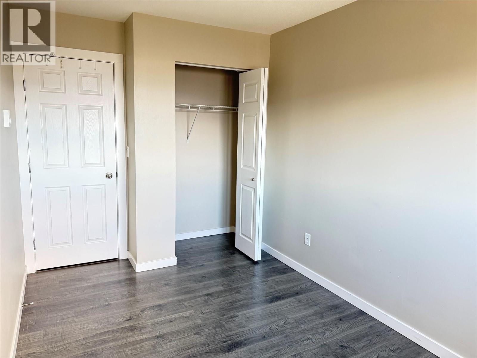 #33 1810 SUMMIT DRIVE - 18