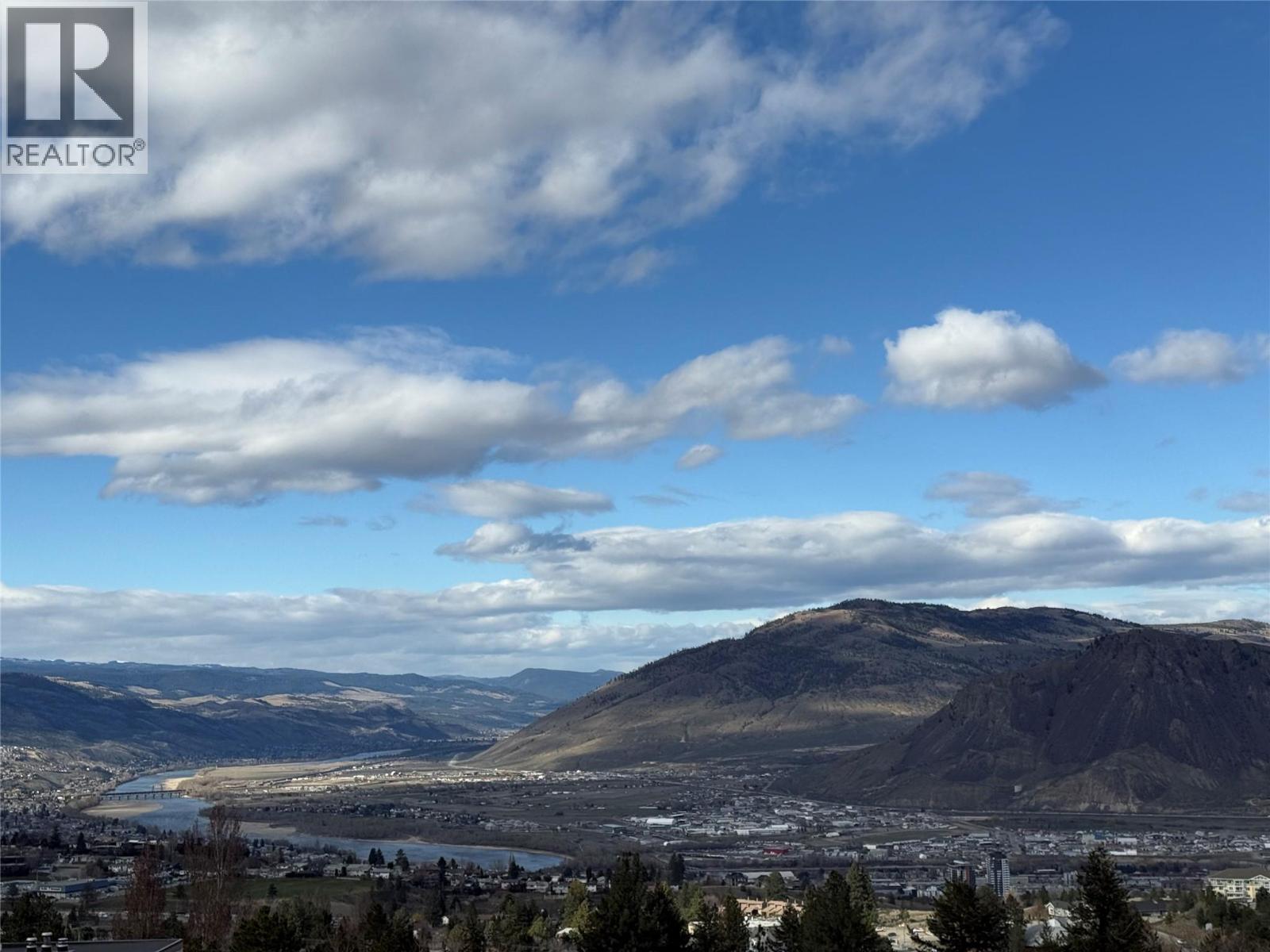 #33 1810 SUMMIT DRIVE - 24