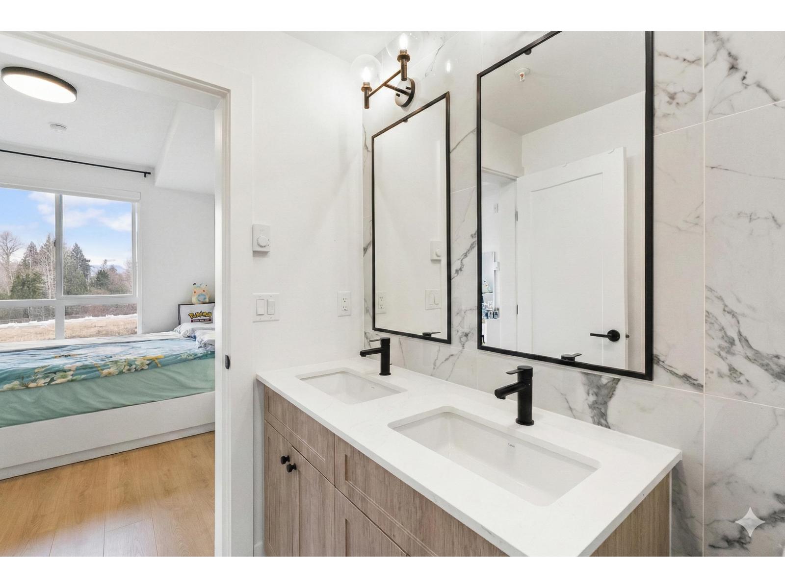 104 19953 76 AVENUE, Langley