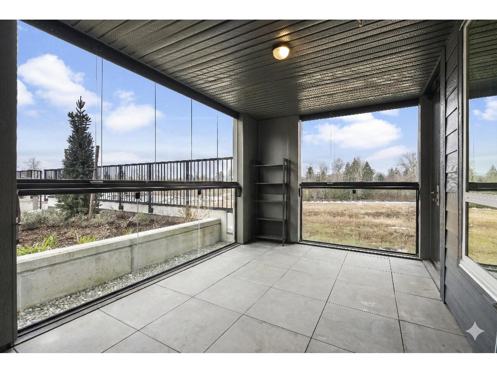 104 19953 76 AVENUE, Langley