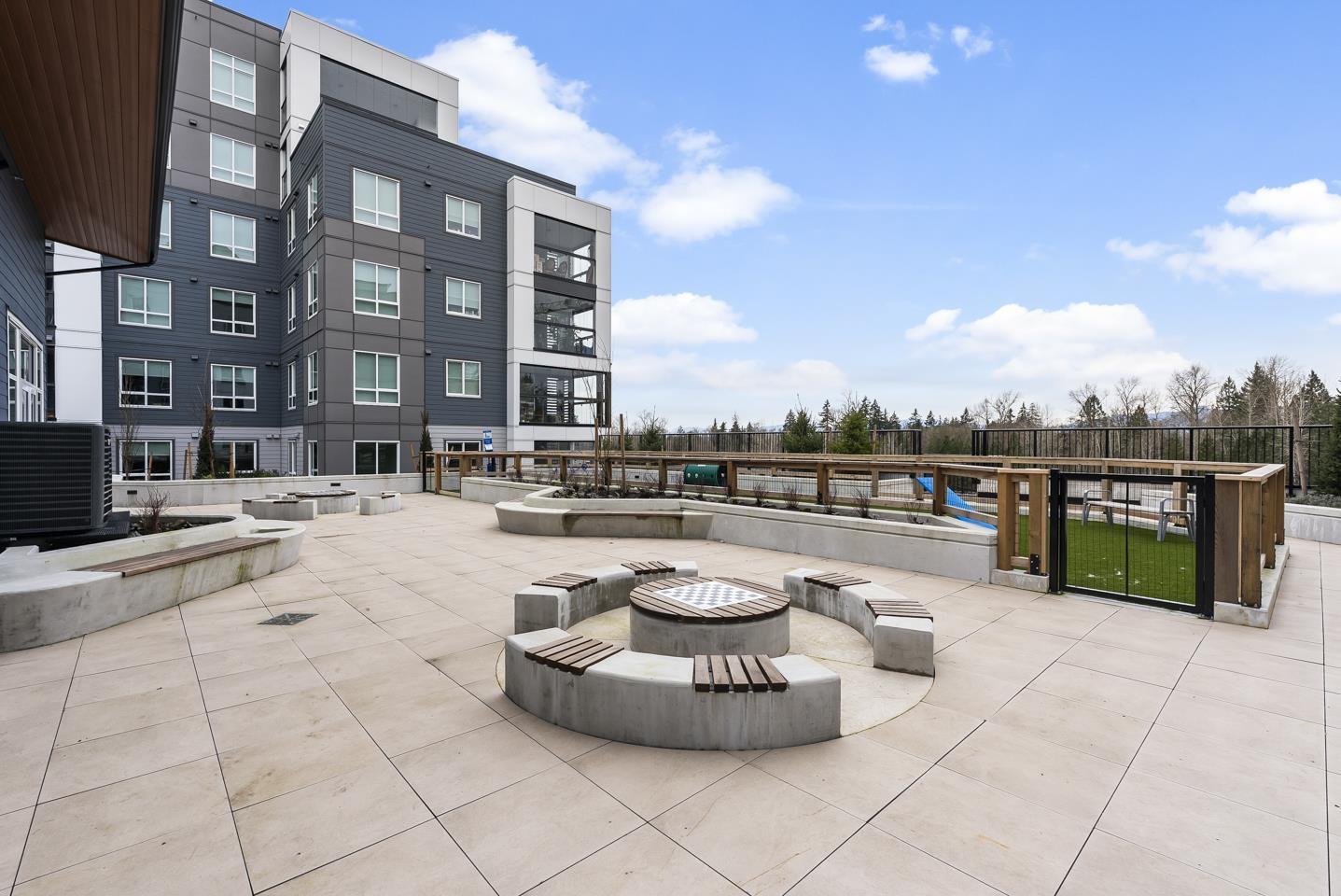 104 19953 76 AVENUE, Langley