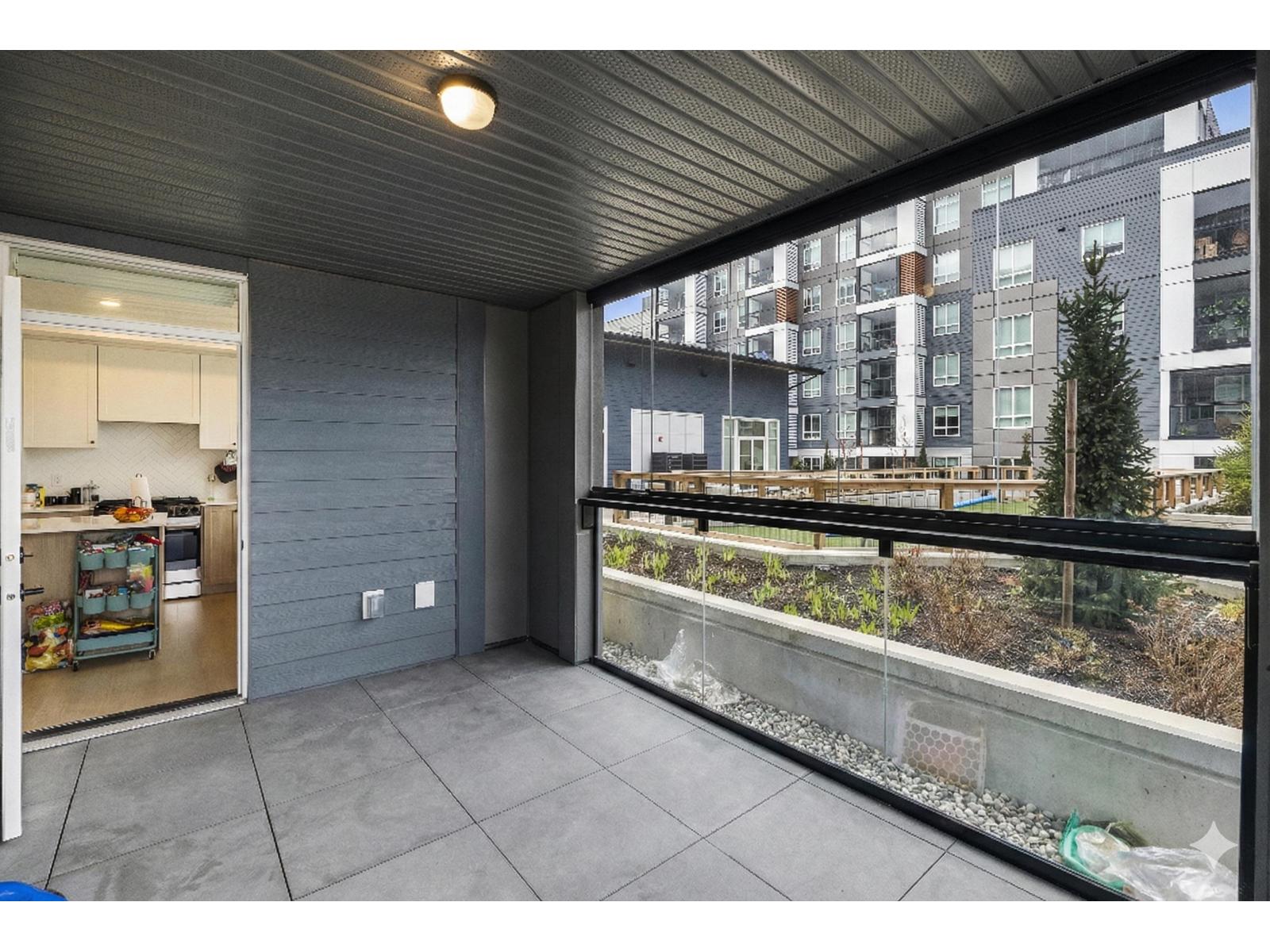 104 19953 76 AVENUE, Langley