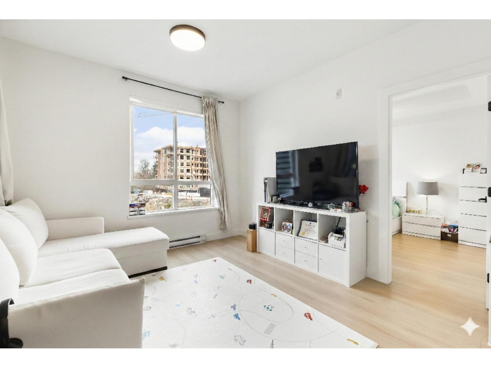 104 19953 76 AVENUE, Langley