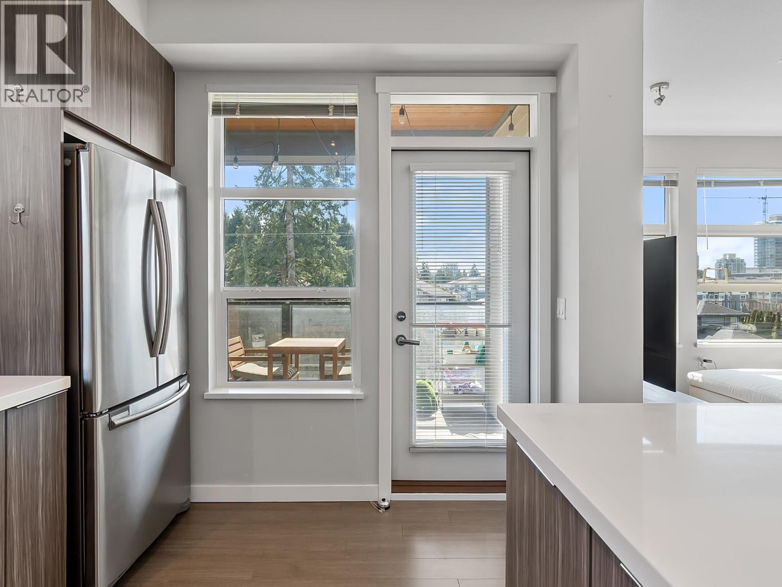 316 607 COTTONWOOD AVENUE, Coquitlam