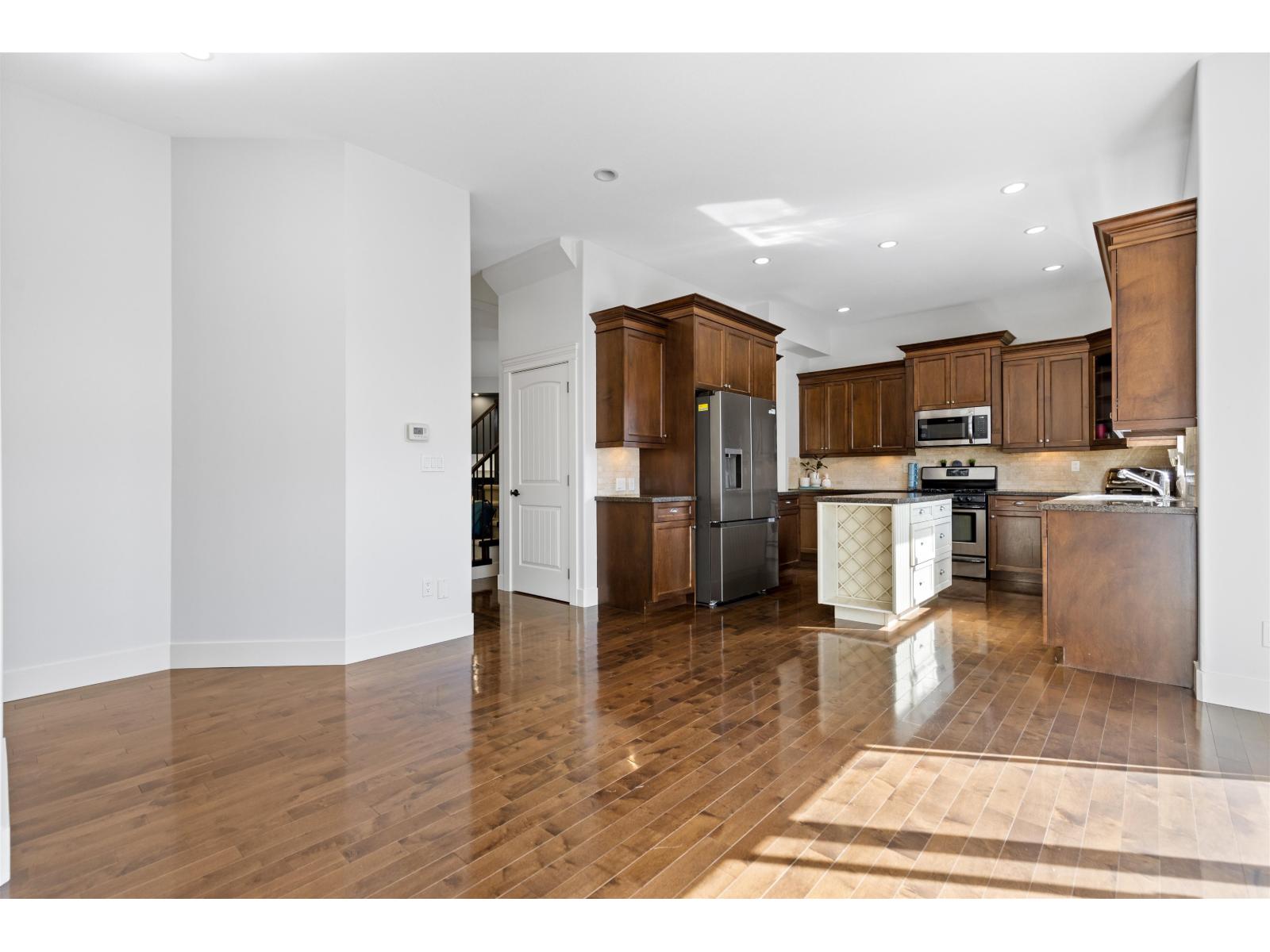 15072 61B AVENUE, Surrey