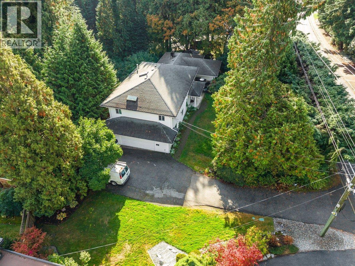 186 STEVENS DRIVE, West Vancouver