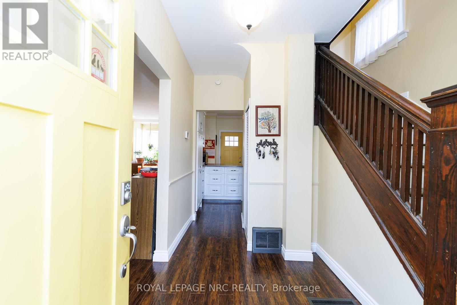 78 RUSSELL AVENUE - 5