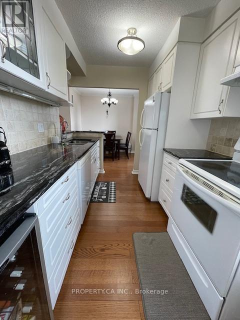 #1003 5 OLD SHEPPARD AVENUE - 4