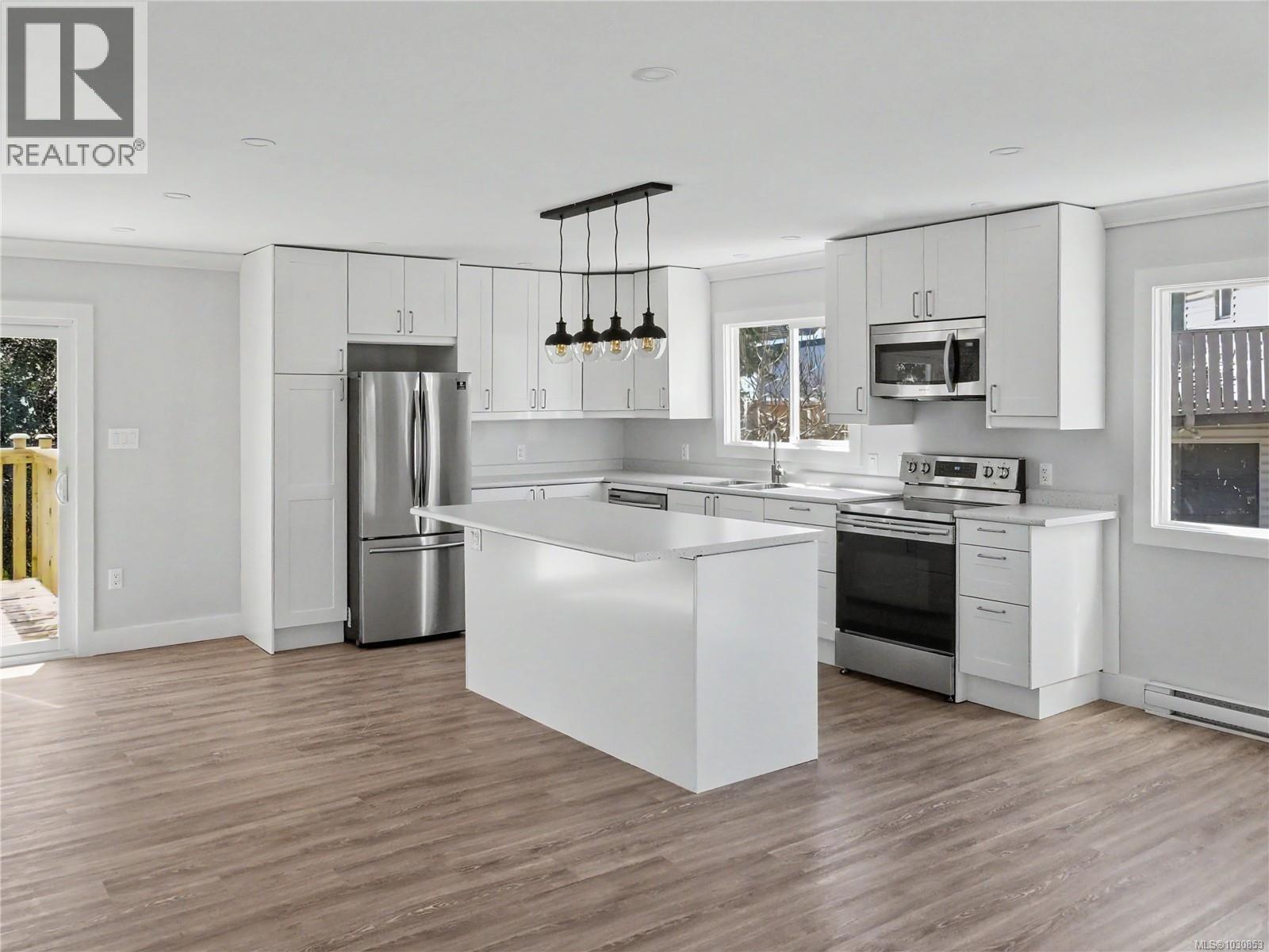  2951 Cedar Hill Road, Victoria