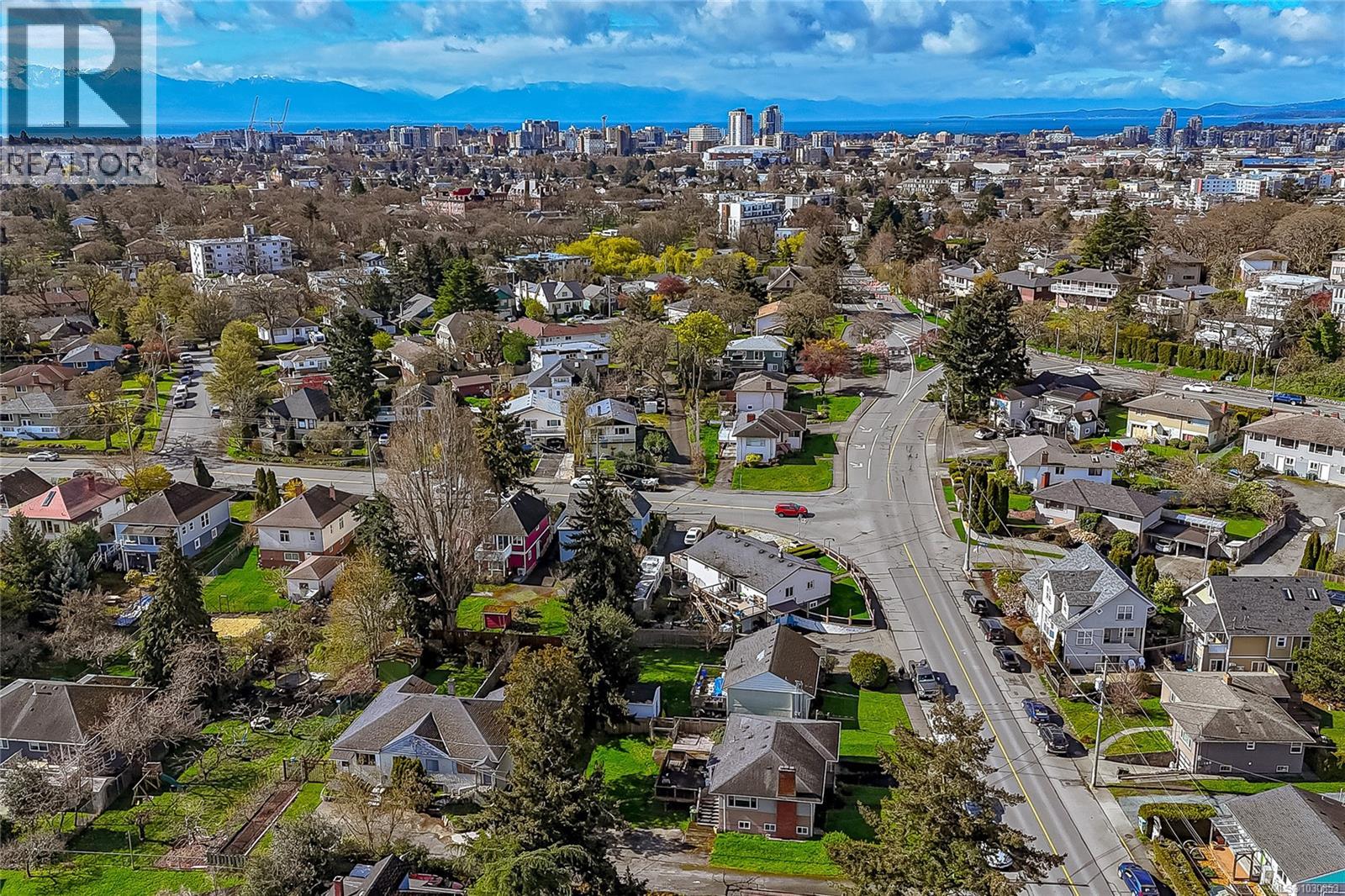  2951 Cedar Hill Road, Victoria