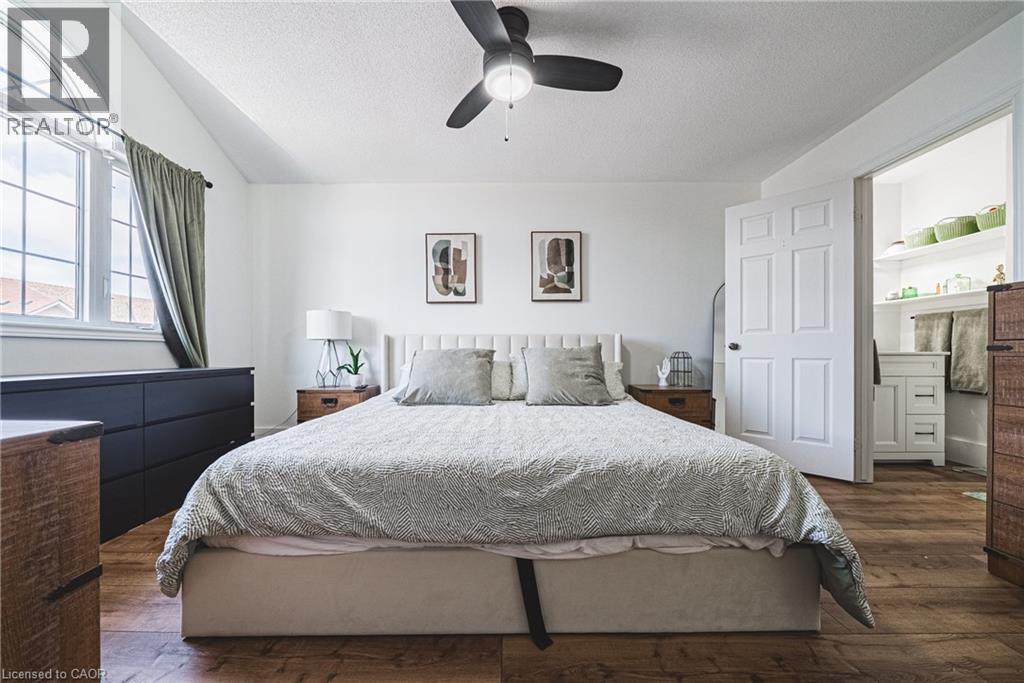 #41 20 MCCONKEY CRESCENT - 20