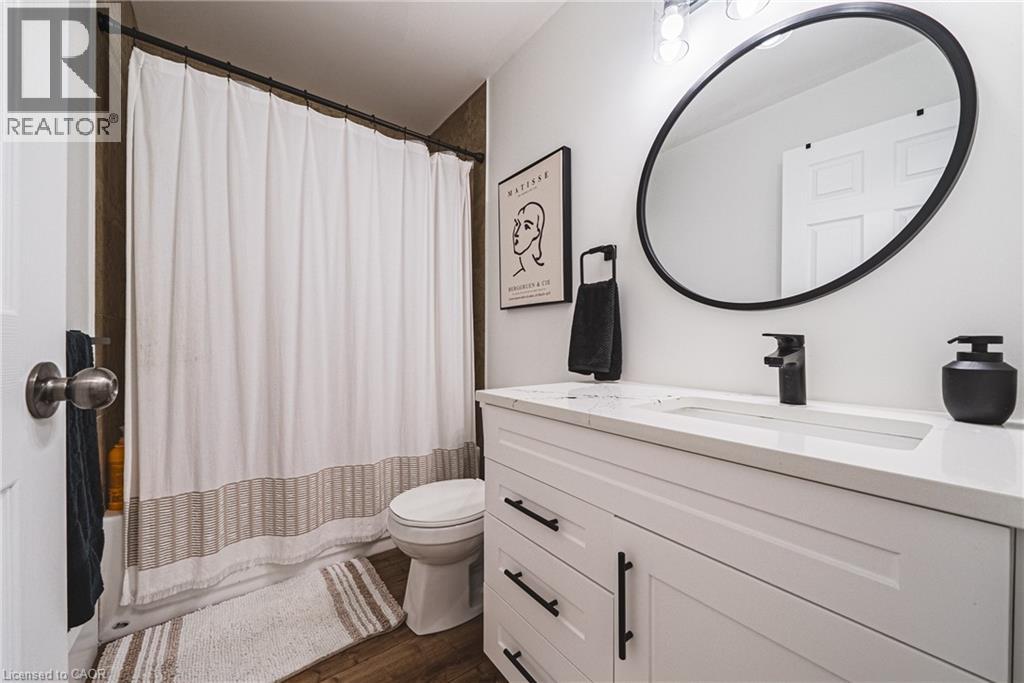 #41 20 MCCONKEY CRESCENT - 22