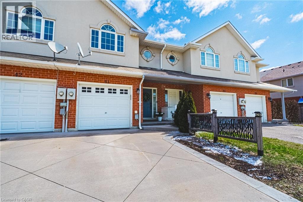 #41 20 MCCONKEY CRESCENT - 3