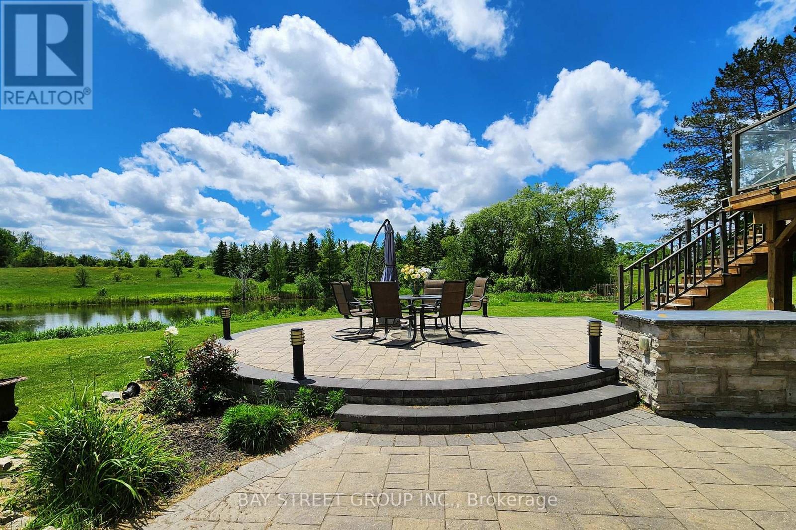 3141 VIVIAN ROAD - 48