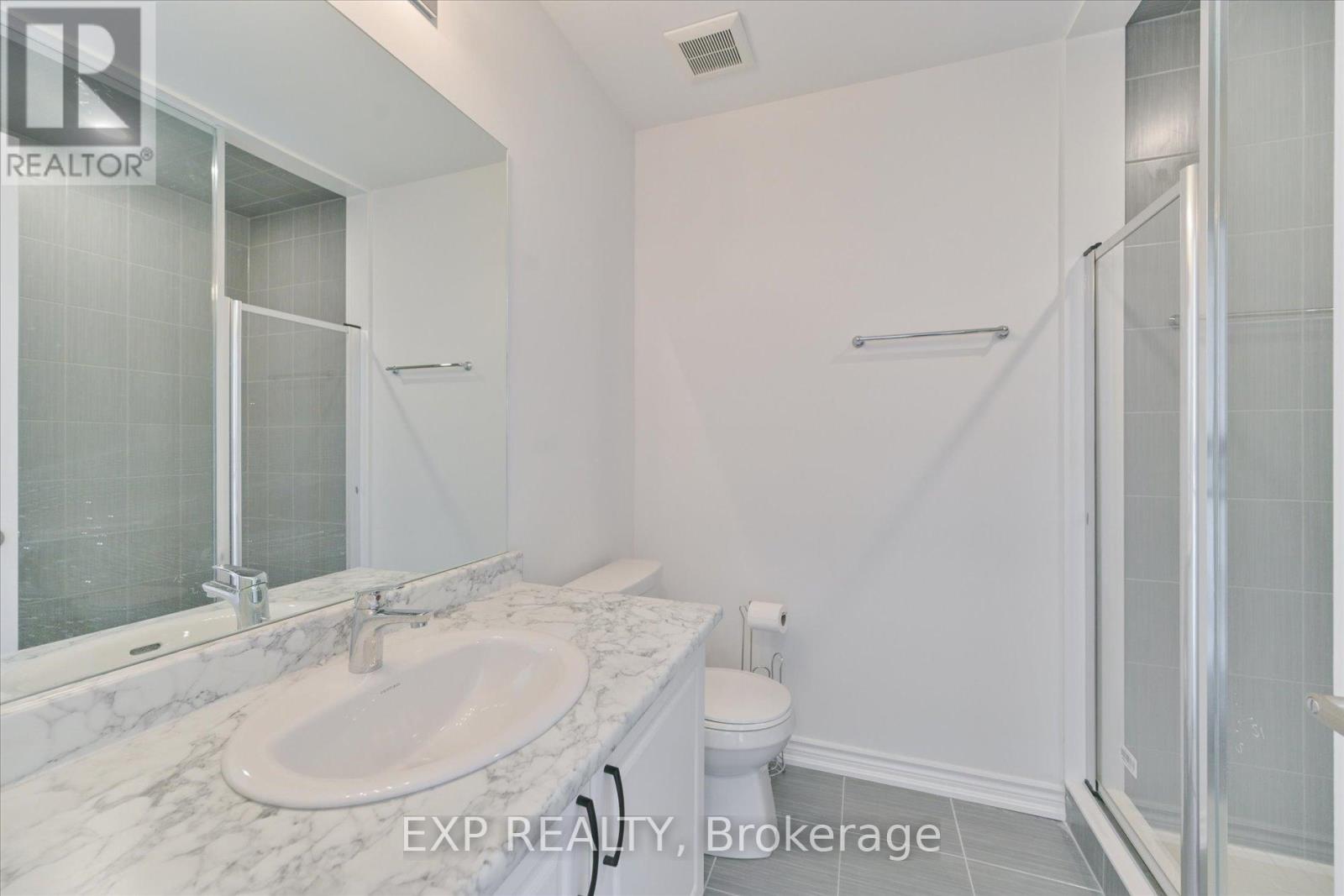 48 WYN WOOD LANE - 34