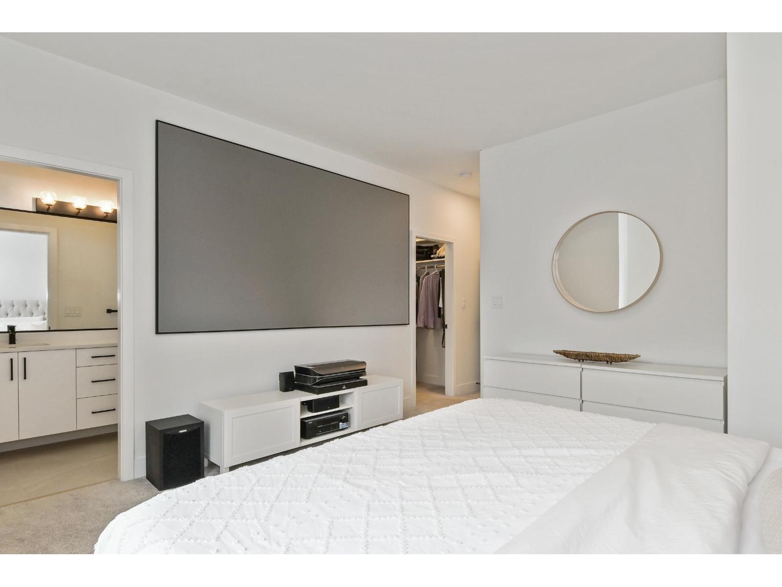 15 17538 100 AVENUE, Surrey