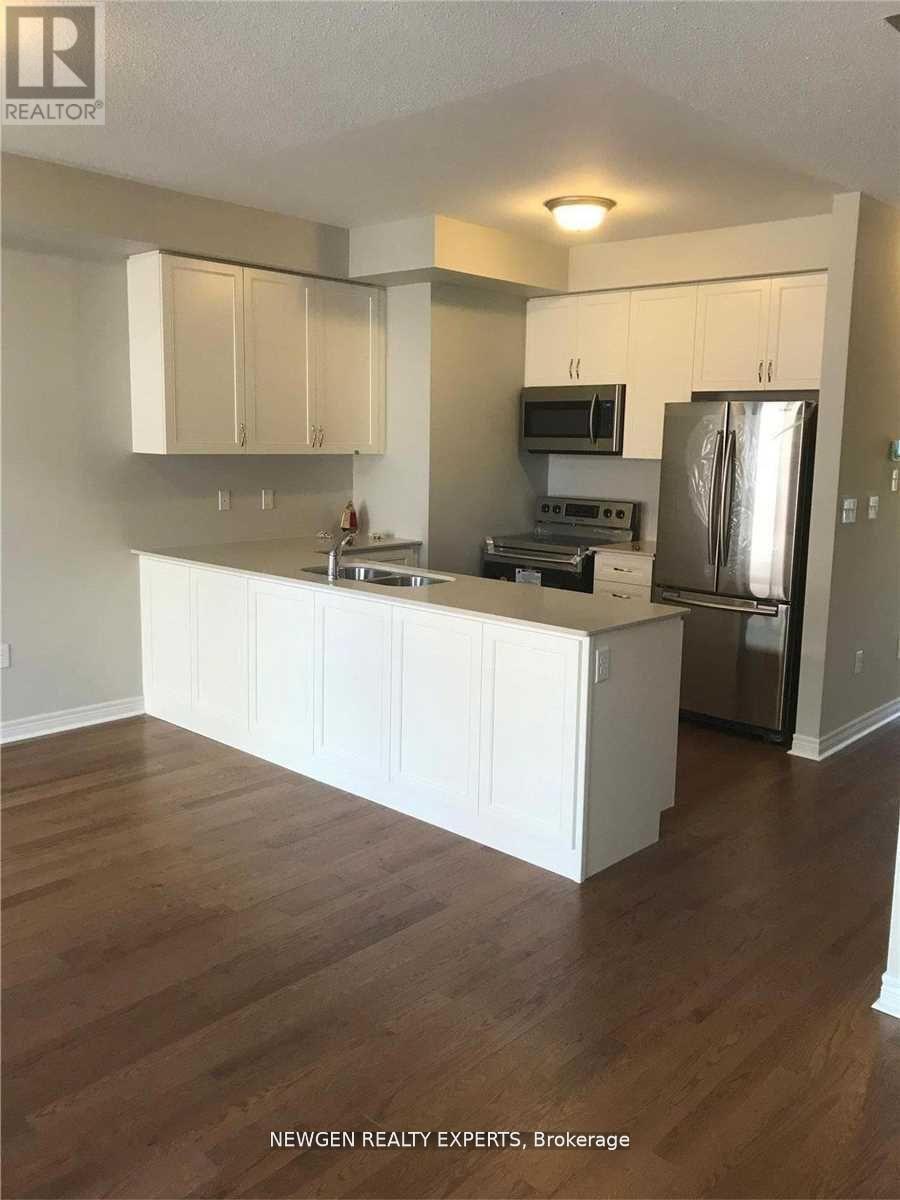 37 MILITARY CRESCENT