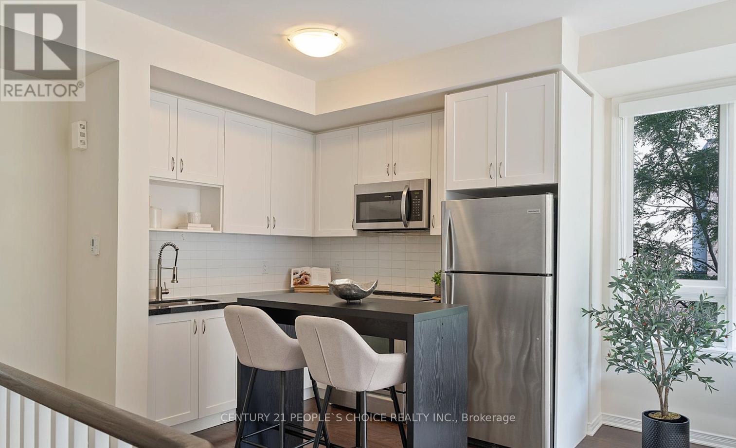 #312 1110 BRIAR HILL AVENUE - 4