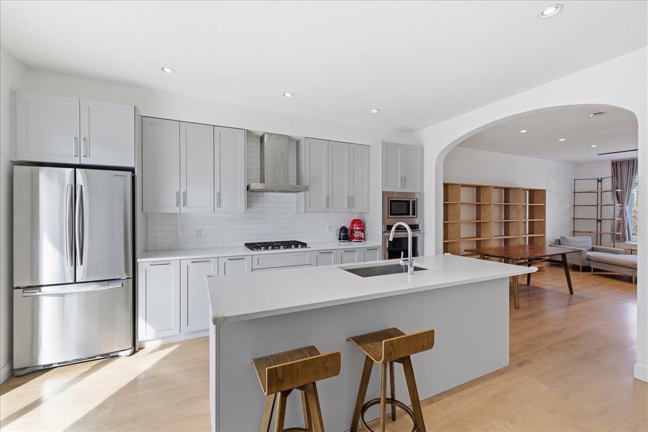 14 288 171 STREET, Surrey