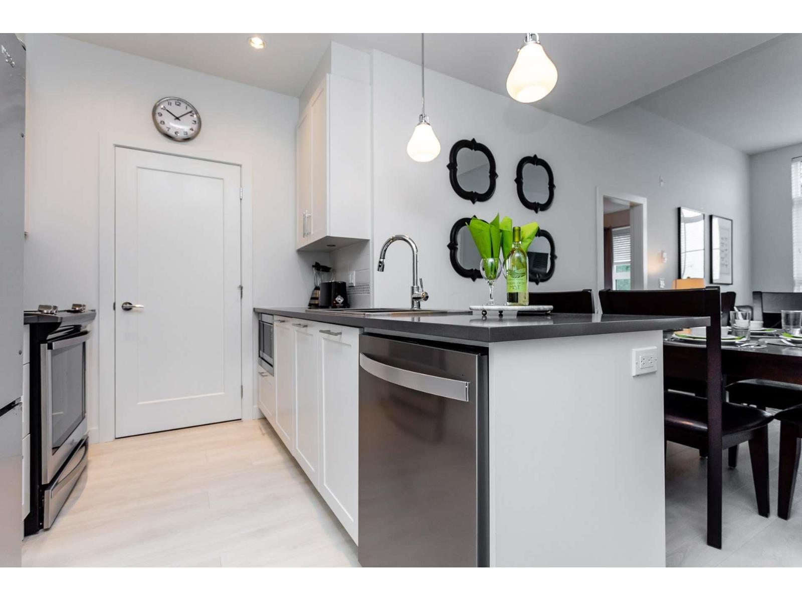 503 20829 77A AVENUE, Langley