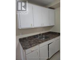 1 - 633 Barber Avenue N, North Perth, ON N4W1S4 Photo 7