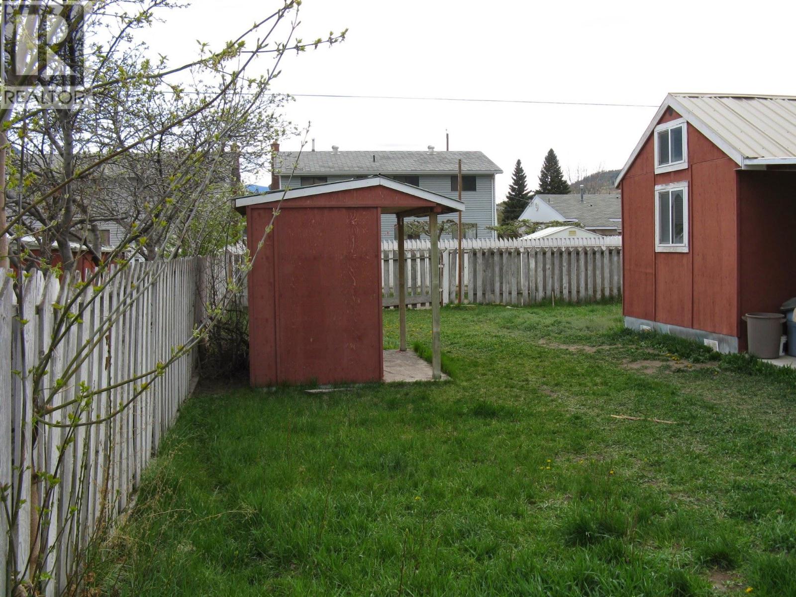 2540 Coutlee Avenue - Image 15