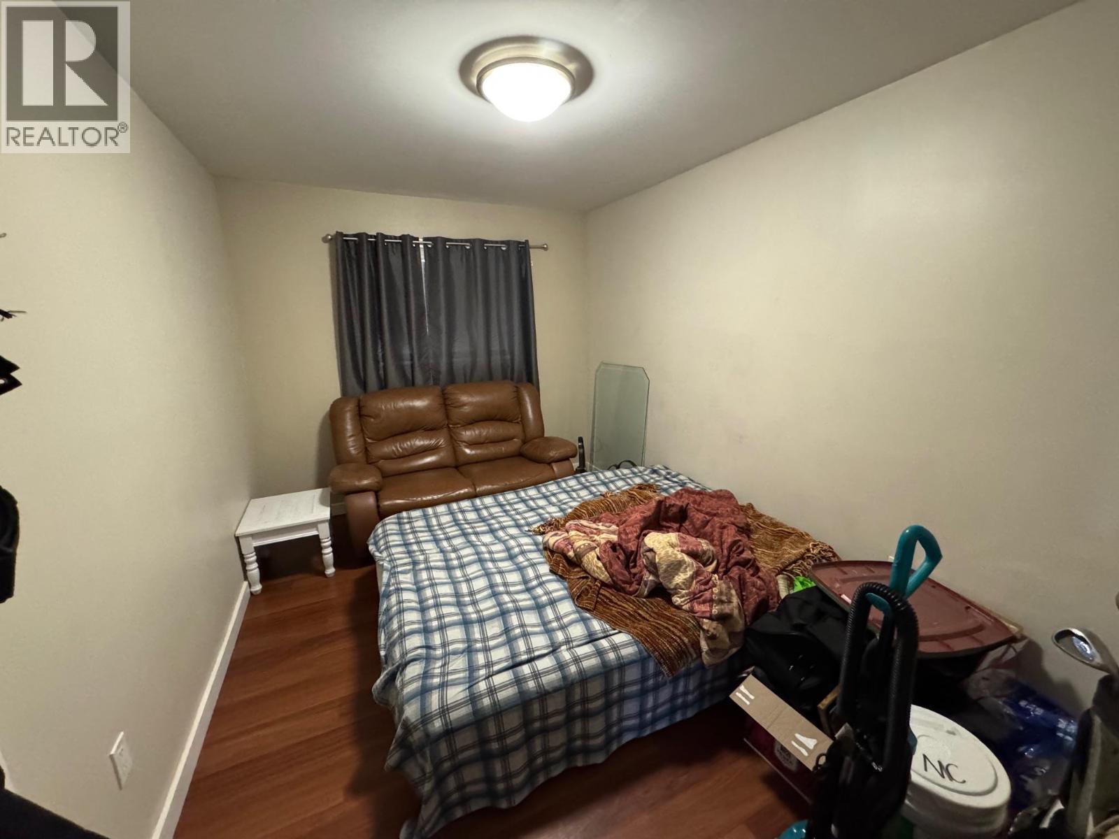 2540 Coutlee Avenue - Image 8