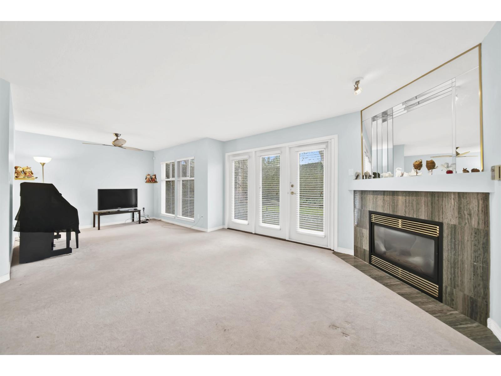 54 8428 VENTURE WAY, Surrey